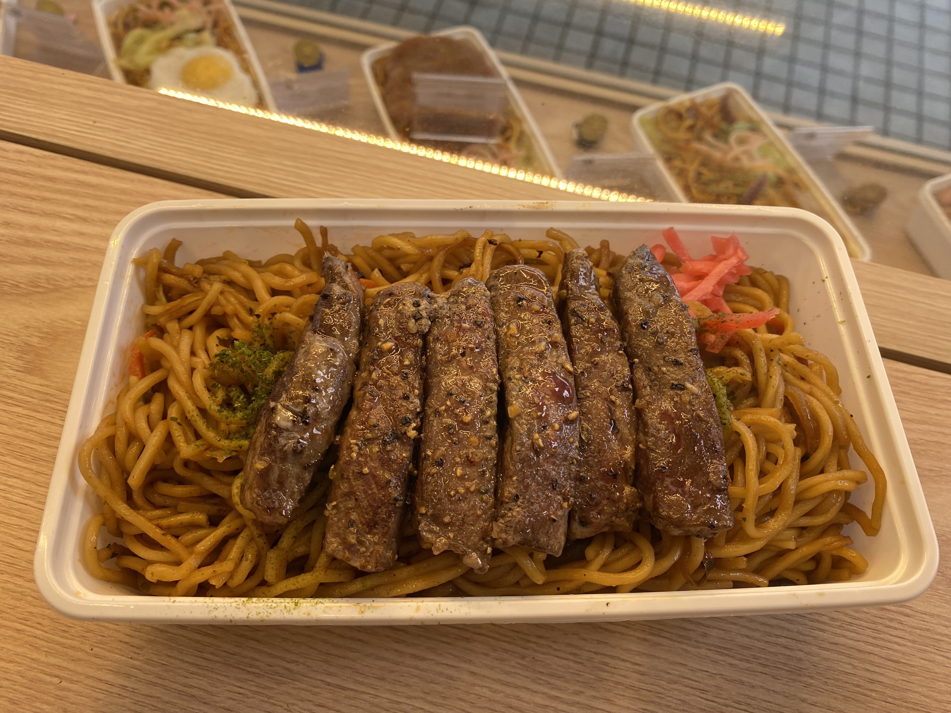 牛排炒麵
